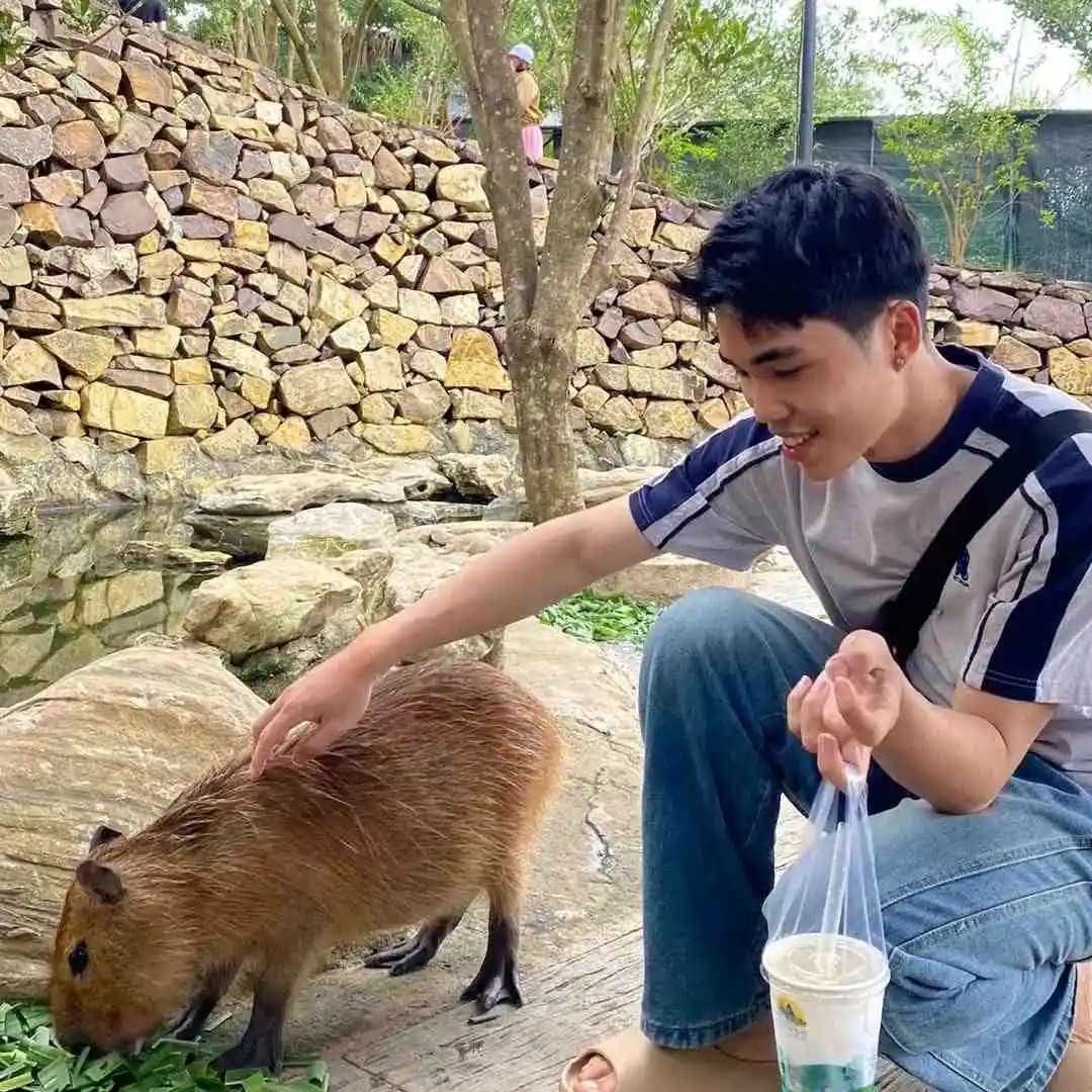 Lê Xuân Hoàng